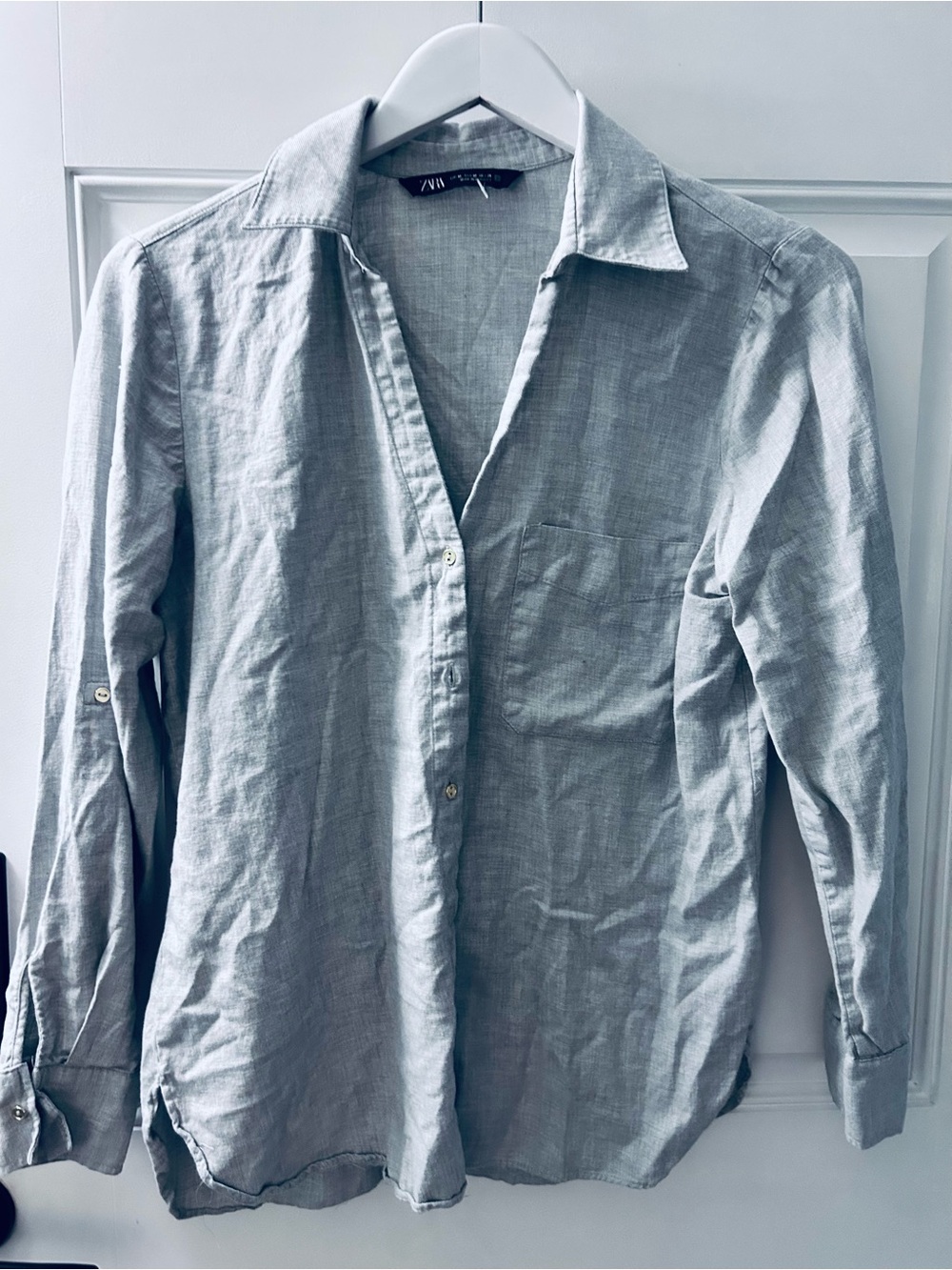 Zara Men's Light Gray Casual Button-Down Shirt
